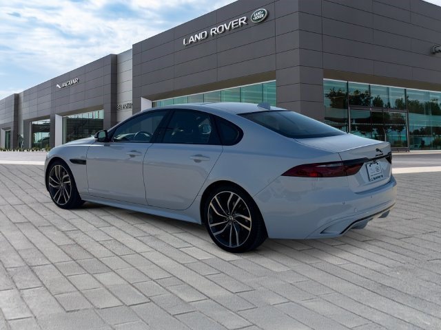 Used 2024 Jaguar XF R-Dynamic SE AWD/4WD image 3
