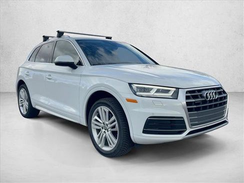 Used 2019 Audi Q5 2.0T Premium Plus image 3
