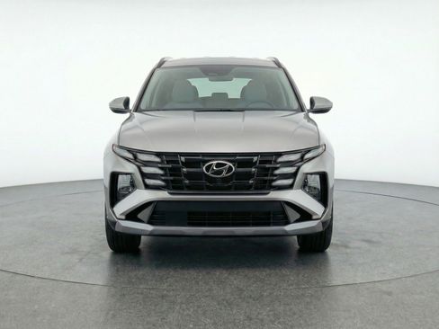 Used 2025 Hyundai Tucson SEL AWD/4WD image 2
