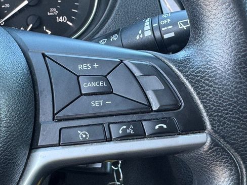 Used 2017 Nissan Rogue S FWD image 27