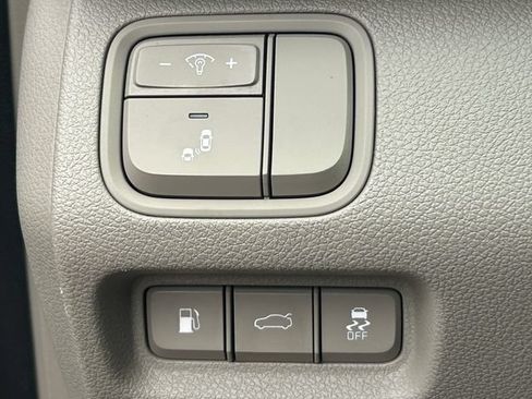 Used 2018 Kia Optima LX FWD image 19