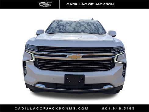 Used 2022 Chevrolet Tahoe LT w/ Luxury Package image 2