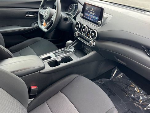 Used 2024 Nissan Sentra SV image 16