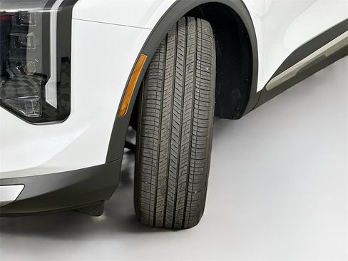 Used 2026 Kia Sportage LX image 25