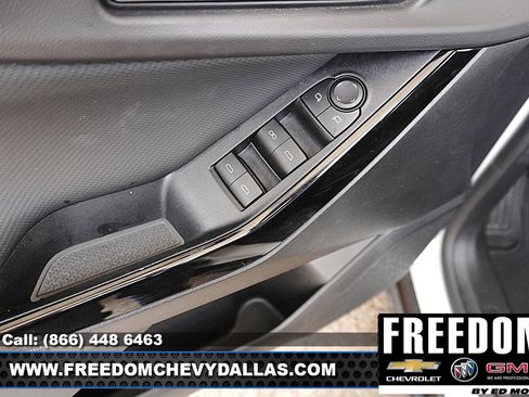 Used 2026 Chevrolet Equinox LT FWD image 34