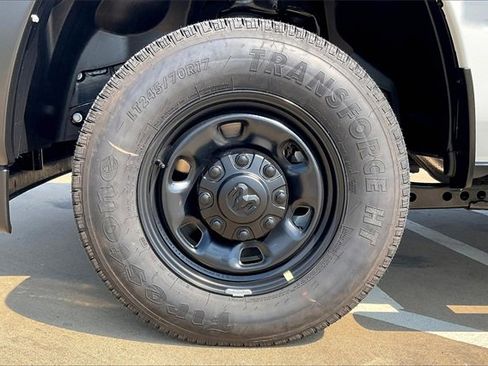 New 2026 RAM 2500 Tradesman image 18