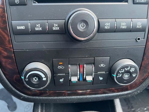 Used 2016 Chevrolet Impala LTZ image 18