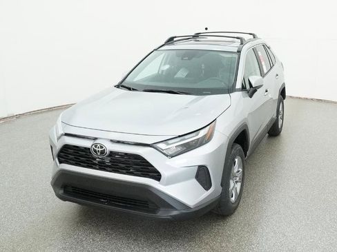 New 2025 Toyota RAV4 XLE image 5