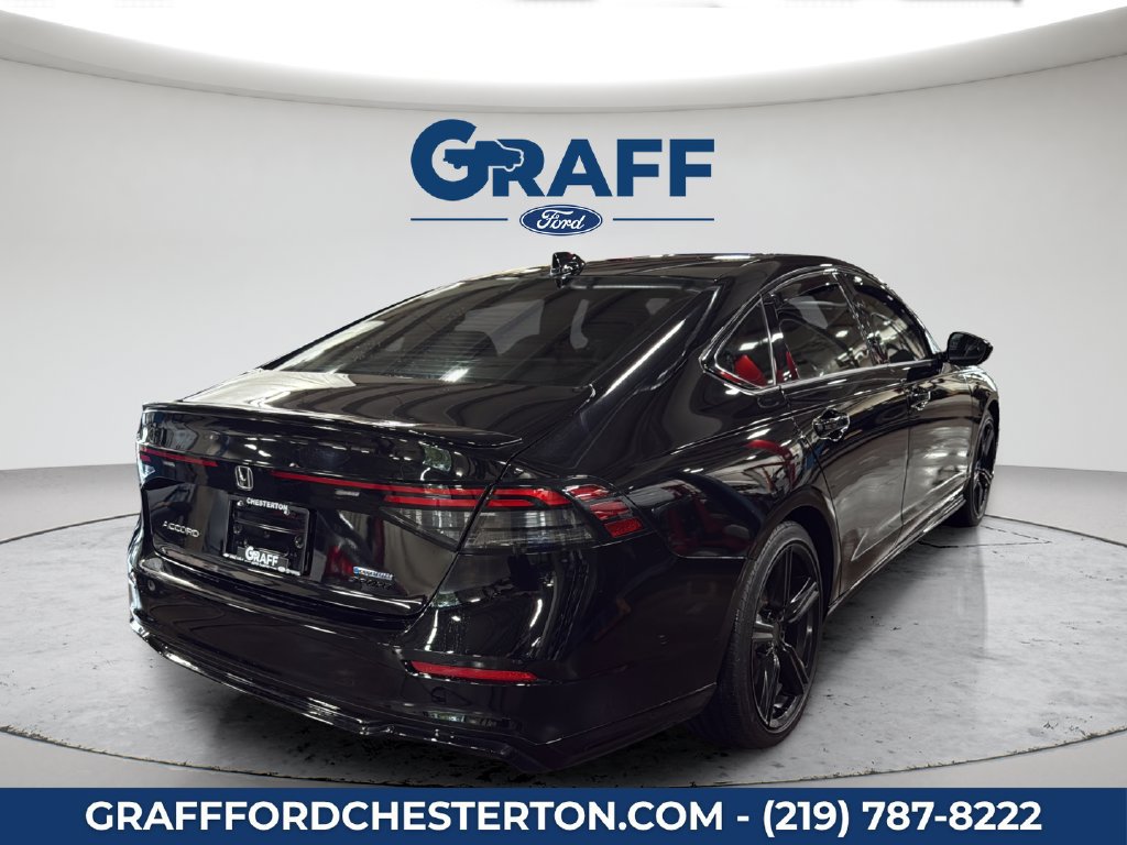 Used 2024 Honda Accord Sport image 8