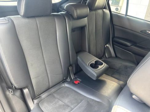 Used 2024 Mitsubishi Eclipse Cross AWD image 8