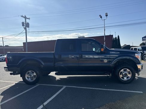 Used 2014 Ford F250 XLT w/ Snow Plow Prep Package image 2