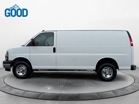 Used 2024 Chevrolet Express 2500 Work Van image 2