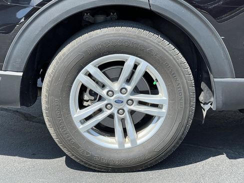 Used 2022 Ford Explorer XLT AWD/4WD image 15