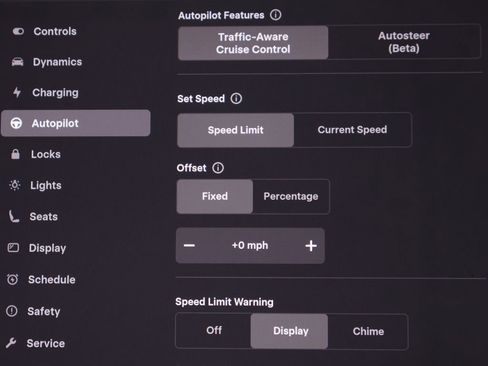 Used 2023 Tesla Model 3 Standard Range image 41