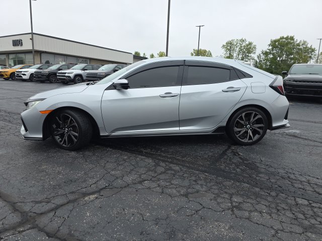 Used 2018 Honda Civic Sport image 3