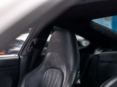 Used 2018 Porsche 911 Carrera GTS RWD image 46