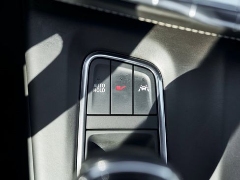 Used 2023 Cadillac Escalade V w/ LPO, ONYX Package image 76