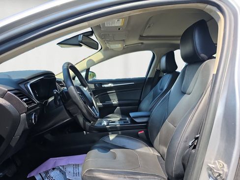 Used 2020 Ford Fusion Titanium AWD/4WD image 10