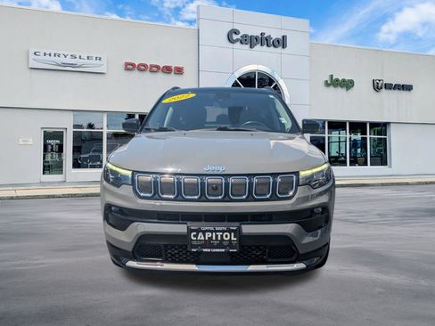 Used 2022 Jeep Compass Limited w/ Elite Group AWD/4WD image 8