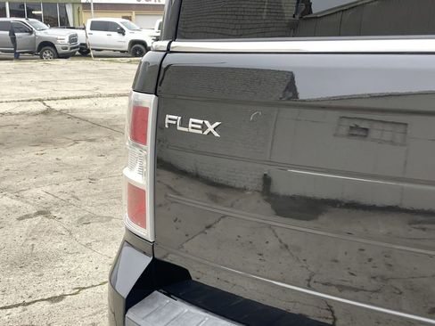 Used 2012 Ford Flex SEL w/ Equipment Group Order Code image 29