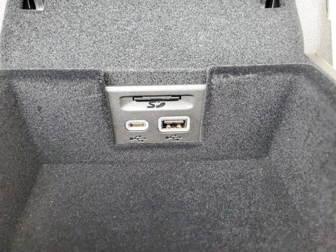 New 2025 Cadillac XT6 Sport w/ Technology Package image 72