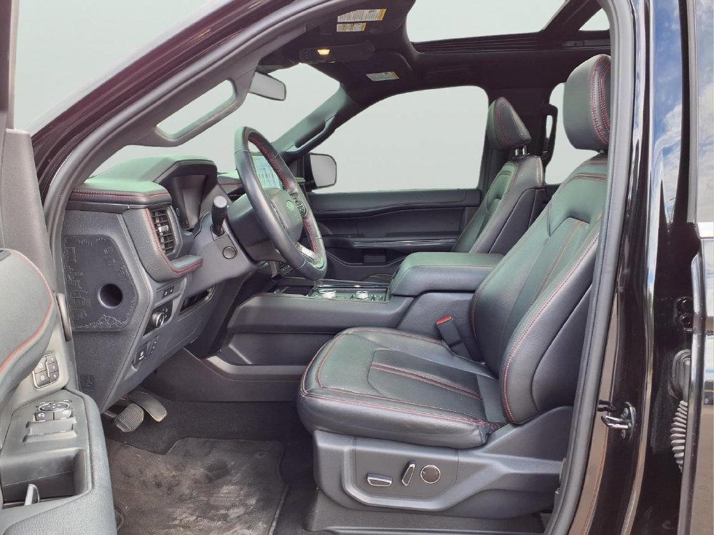 Used 2024 Ford Expedition Max Limited AWD/4WD image 15