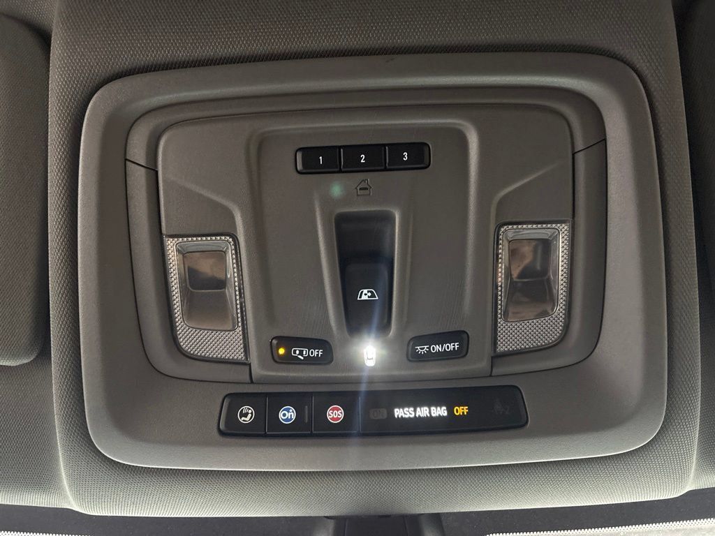 Used 2021 Chevrolet Silverado 1500 LT Trail Boss w/ Convenience Package II AWD/4WD image 28