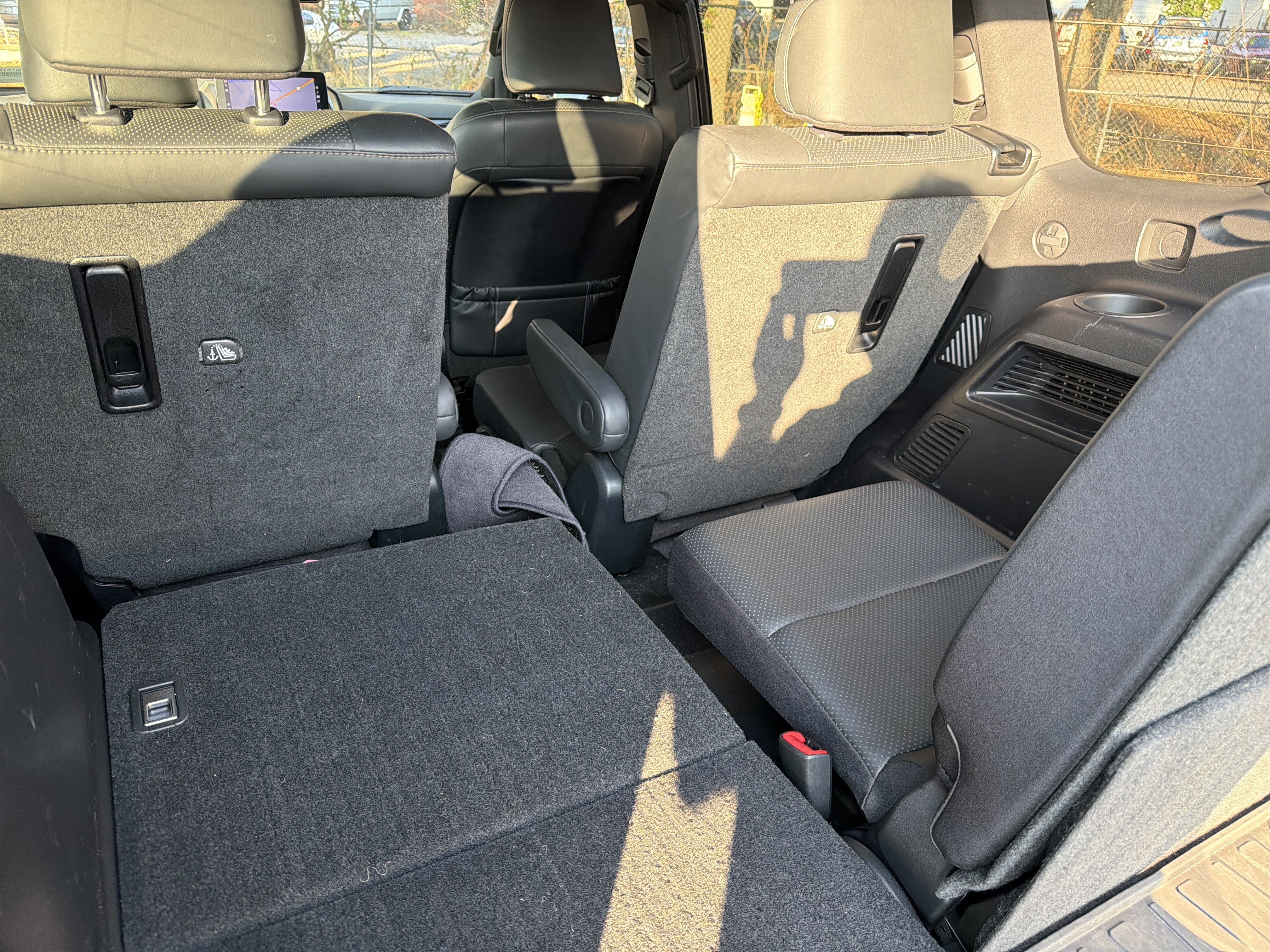 Certified 2023 Lexus GX 460 Luxury w/ Sport Design Package AWD/4WD image 48