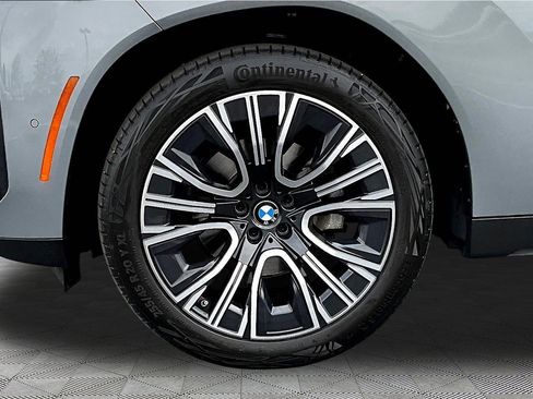 Used 2025 BMW X3 xDrive30i w/ Premium Package image 34