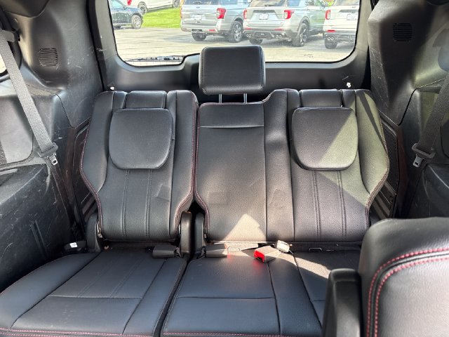 Used 2018 Dodge Grand Caravan GT w/ Safety Sphere Group FWD image 12