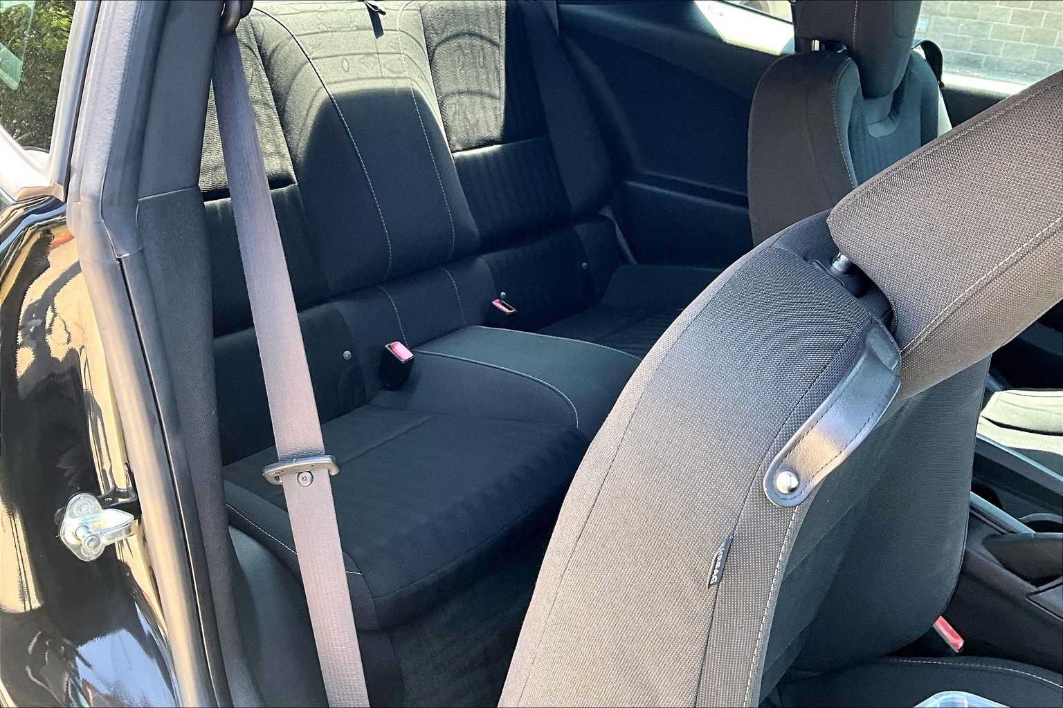 Used 2013 Chevrolet Camaro LS RWD image 21