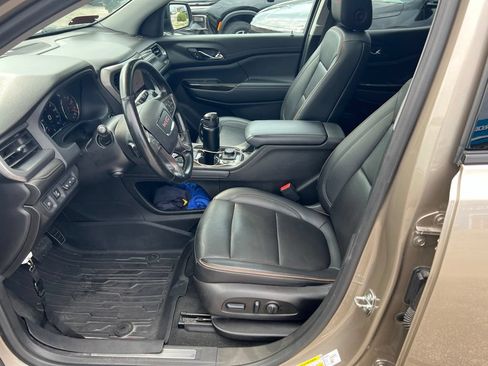 Used 2023 GMC Acadia AT4 w/ Technology Package AWD/4WD image 7