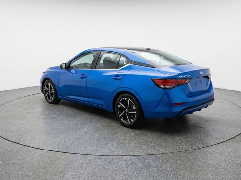 Used 2025 Nissan Sentra SV FWD image 6