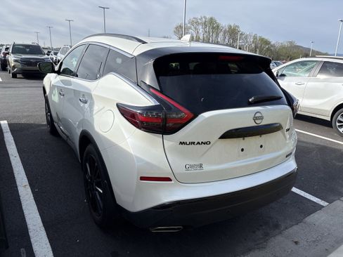Used 2024 Nissan Murano SV w/ SV Midnight Edition Package image 4