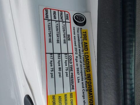 Used 2022 Ford E-450 and Econoline 450 Super Duty w/ Power Windows & Locks Group image 25