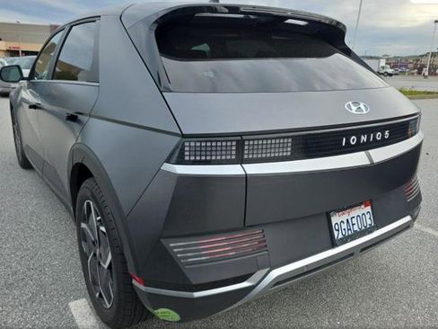 Used 2023 Hyundai Ioniq 5 SEL image 6