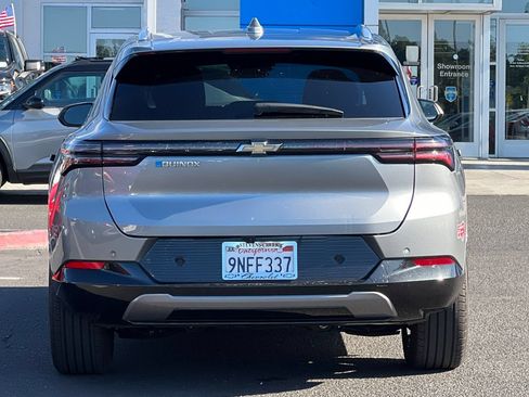 Used 2024 Chevrolet Equinox EV LT FWD image 6