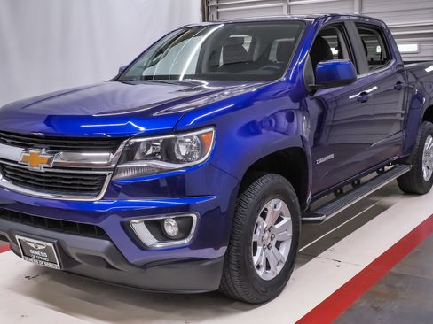 Used 2017 Chevrolet Colorado LT w/ LT Convenience Package RWD image 1