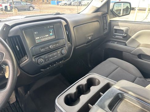 Used 2019 Chevrolet Silverado 2500 W/T image 25