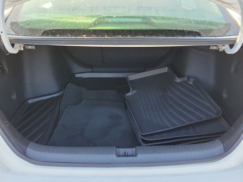 Used 2024 Honda Accord EX image 31