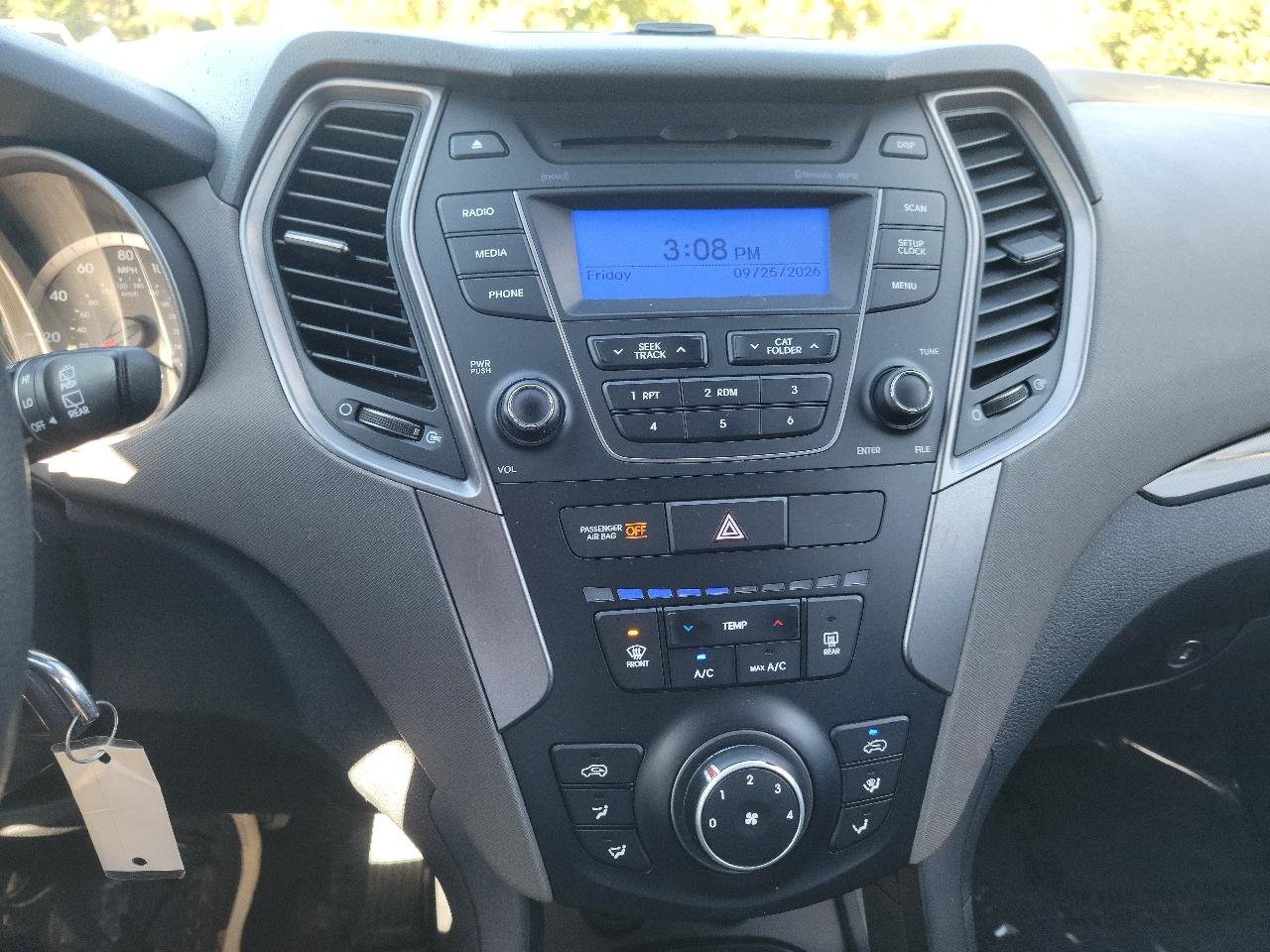 Used 2015 Hyundai Santa Fe Sport AWD/4WD image 17