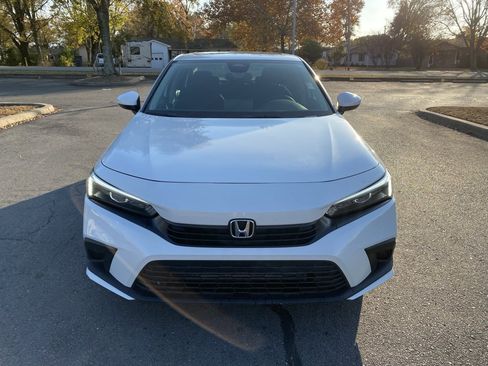 Used 2024 Honda Civic EX image 2
