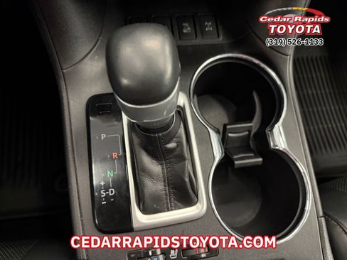 Used 2019 Toyota Highlander Limited image 14