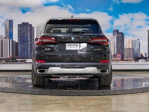 Used 2023 BMW X5 xDrive40i w/ Parking Assistance Package AWD/4WD image 11