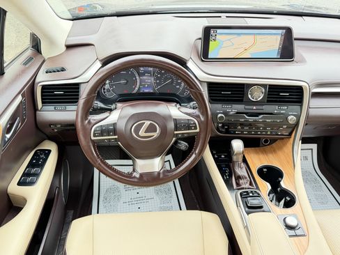 Used 2018 Lexus RX 350L Luxury image 28