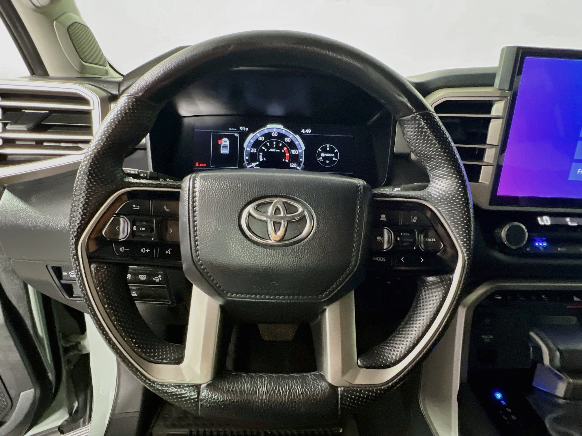 Used 2024 Toyota Tundra Limited RWD image 17