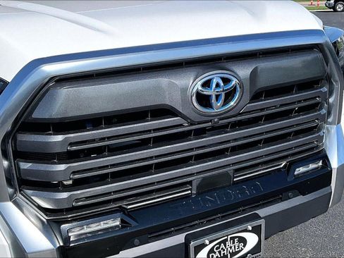 Used 2023 Toyota Tundra Limited image 28
