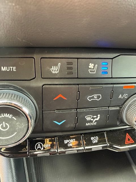Used 2024 Dodge Durango GT AWD/4WD image 21