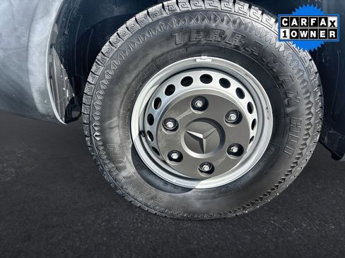 Used 2023 Mercedes-Benz Sprinter 3500 image 18