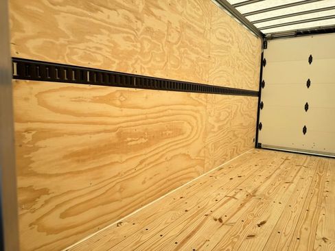 New 2026 RAM ProMaster 3500 w/ Convenience Group FWD image 23